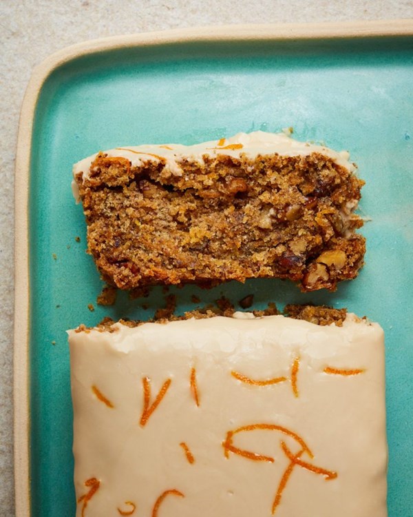 Vegan carrot cake 