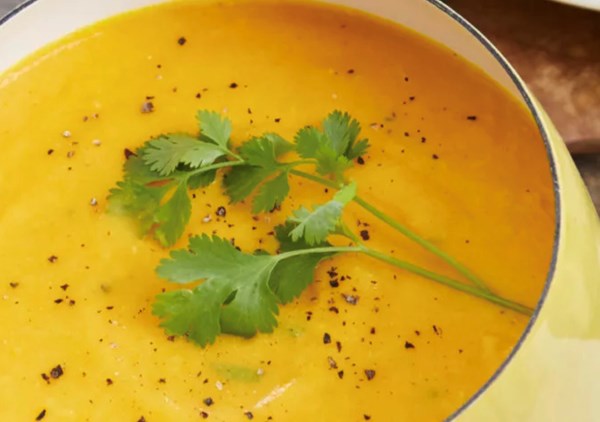 Vegan ‘cheese’ fondue