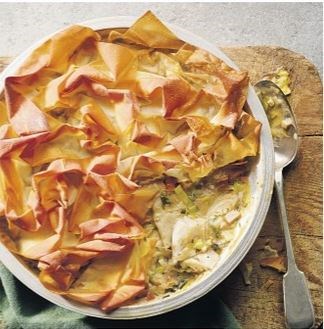 Vegan chick'n & plant-based bacon pie