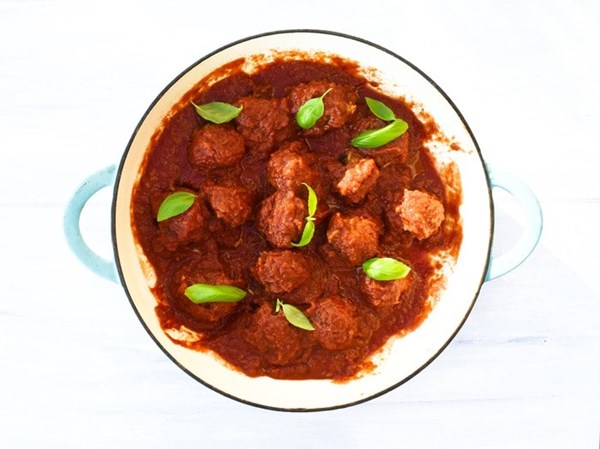 Vegan chickpea 'meatballs'