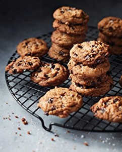 Vegan chocolate chip and salted chili cookies