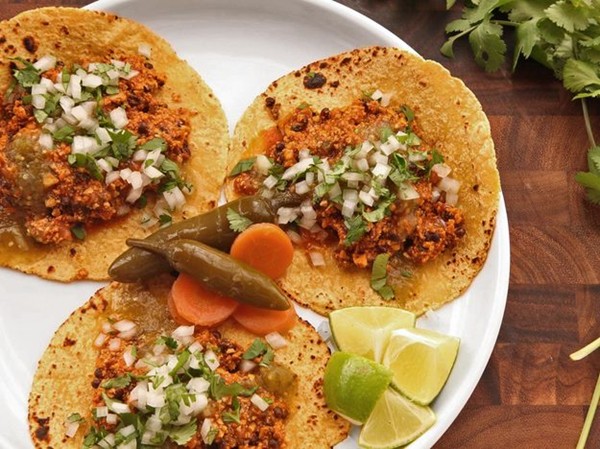 Vegan chorizo for omnivores