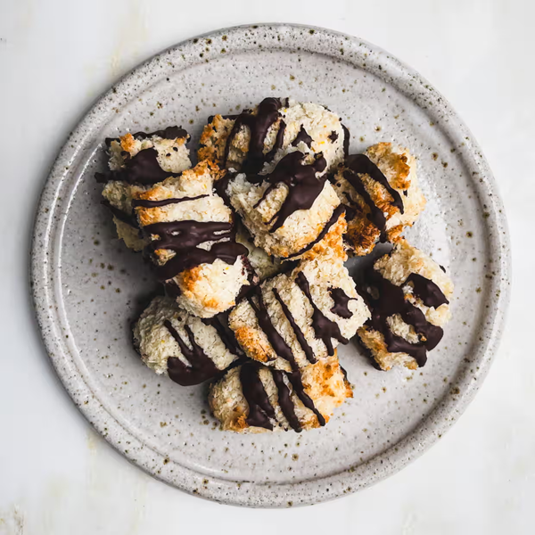 Vegan coconut macaroons