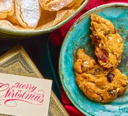 Vegan cranberry & orange cookies