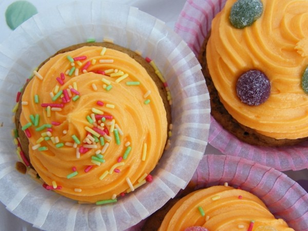 Vegan cupcakes with faux buttercream