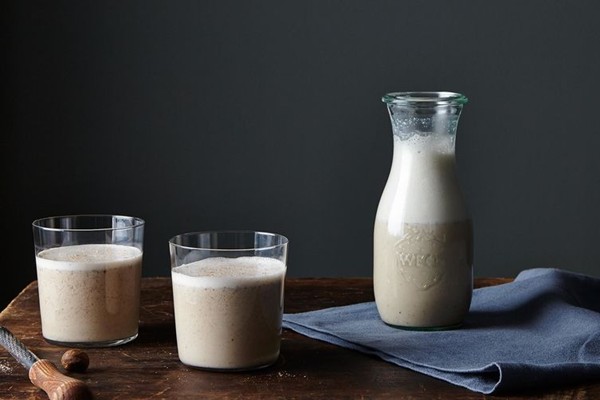 Vegan eggnog