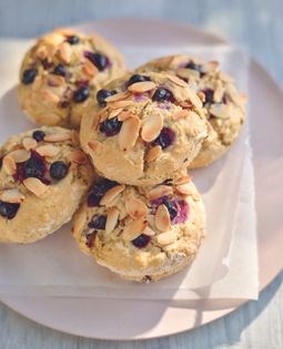 Vegan ginger & date spelt scones with blackcurrants