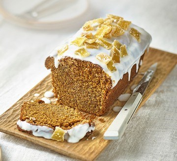 Vegan ginger loaf cake