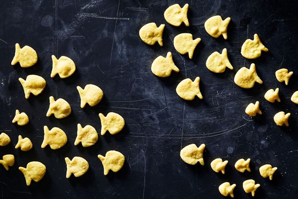 Vegan goldfish crackers