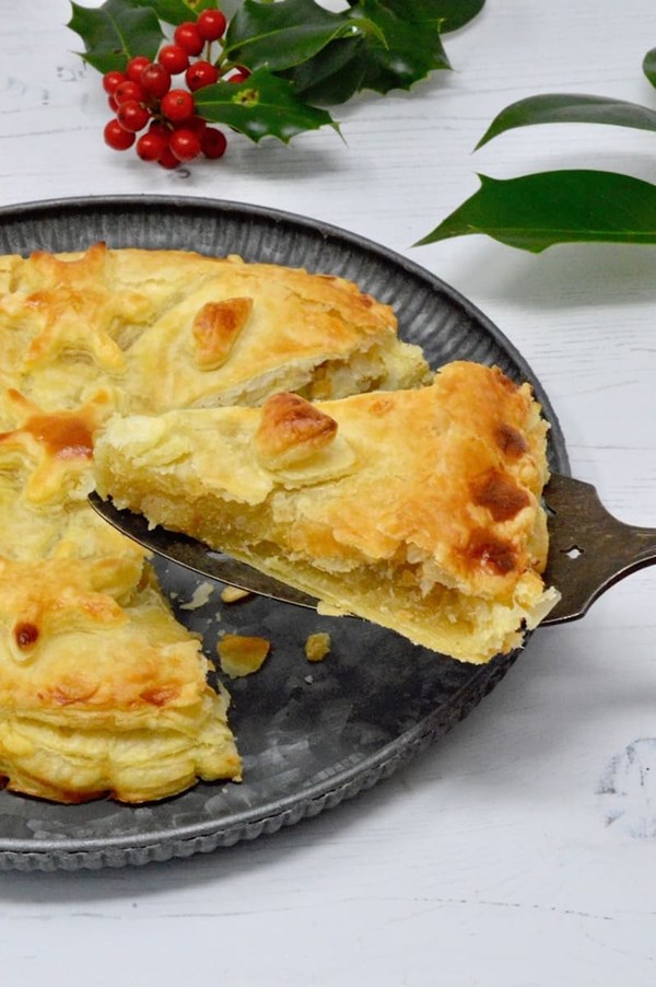Vegan king cake (Galette des rois)