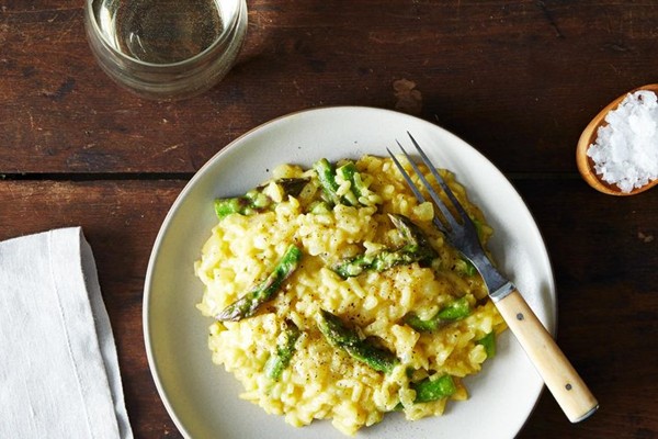 Vegan lemon asparagus risotto