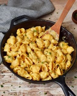 Vegan mac & cheese