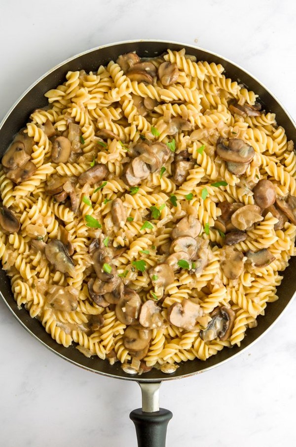 Vegan mushroom Stroganoff
