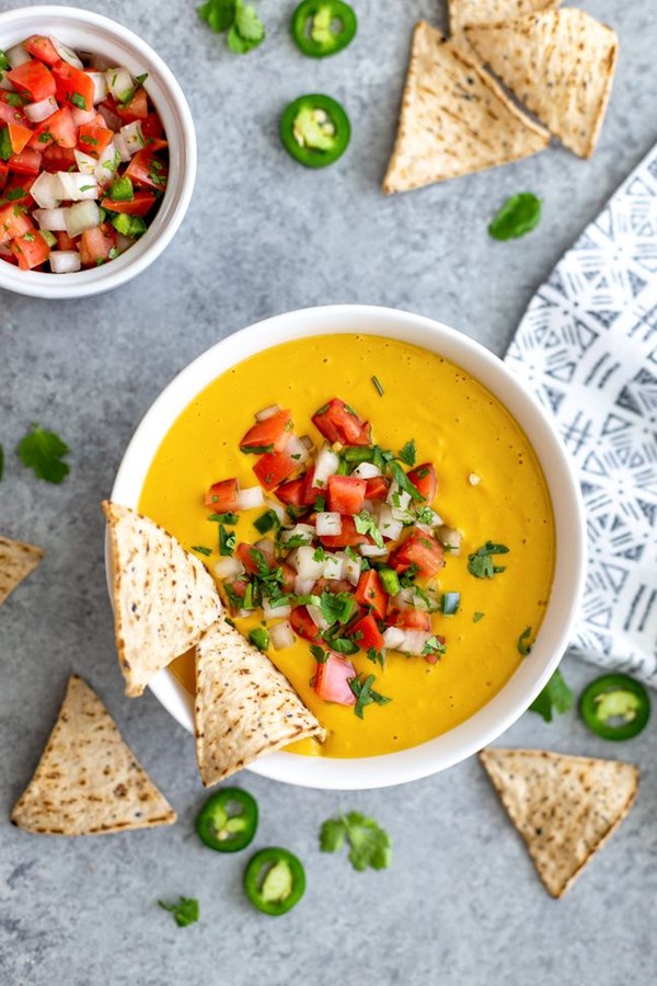 Vegan queso