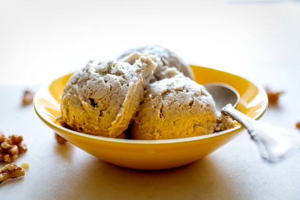Vegan roasted banana ice cream