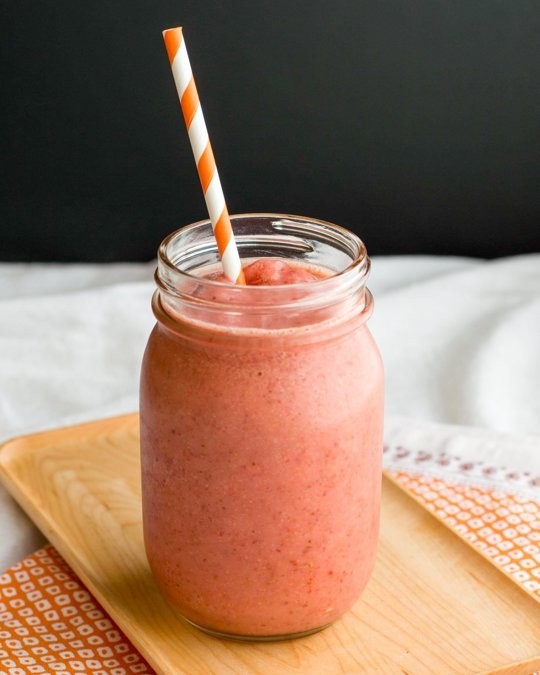 Vegan strawberry Orange Julius