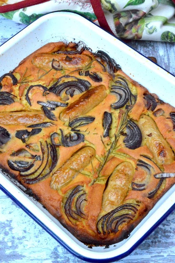 Vegan toad in the hole
