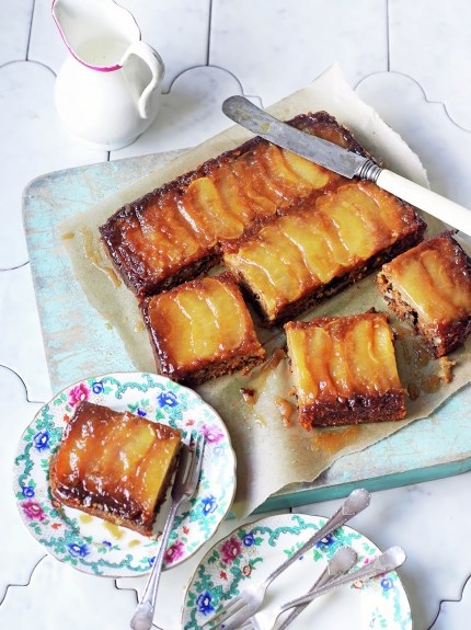 Vegan toffee apple upside-down cake