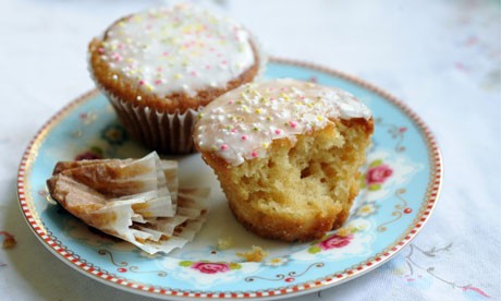 Vegan vanilla cupcakes