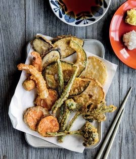 Vegetable and shrimp tempura (Yasai to ebi tempura)