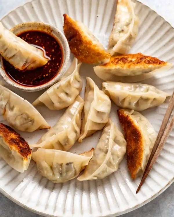 Vegetable dumplings (Potstickers 1)