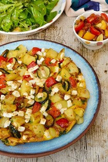 Vegetable frittata: potato, courgette, red pepper