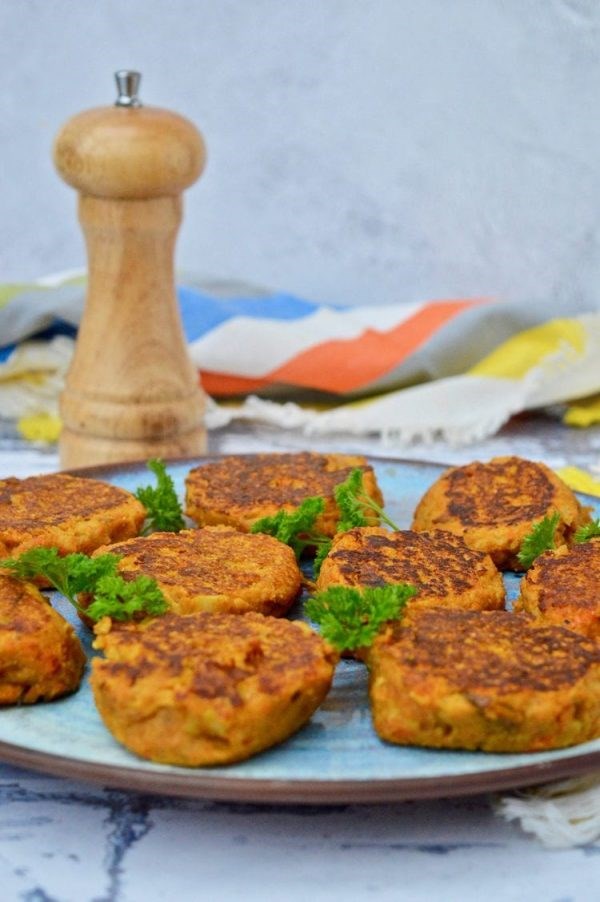 Vegetable fritters made from leftover cooked vegetables