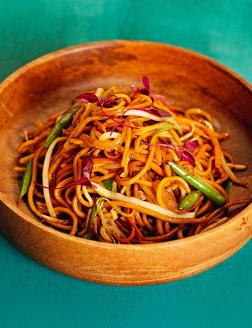 Vegetable Hakka noodles