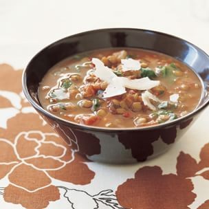Vegetable-lentil soup with a touch of sherry