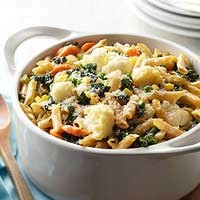 Vegetable-loaded pasta bake
