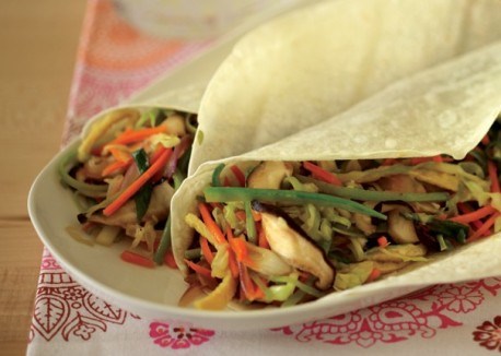 Vegetable moo shu wraps