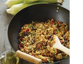 Vegetable paella with tofu