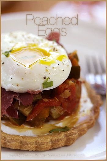 Vegetable poêlée and poached eggs (Poêlée de légumes et oeuf poché)