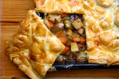 Vegetable stew pie