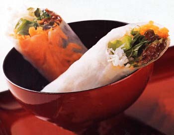 Vegetable summer rolls