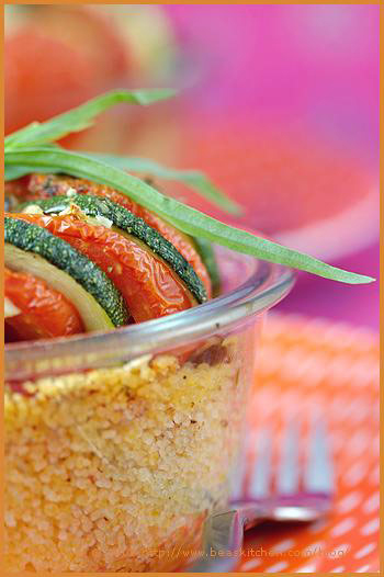 Vegetable tian and couscous grain (Tian de légumes sur lit de couscous)