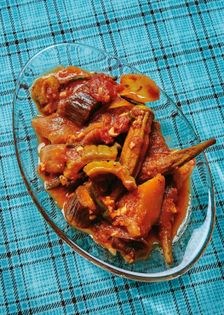 Vegetables stewed in fermented shrimp paste (Pinakbet)