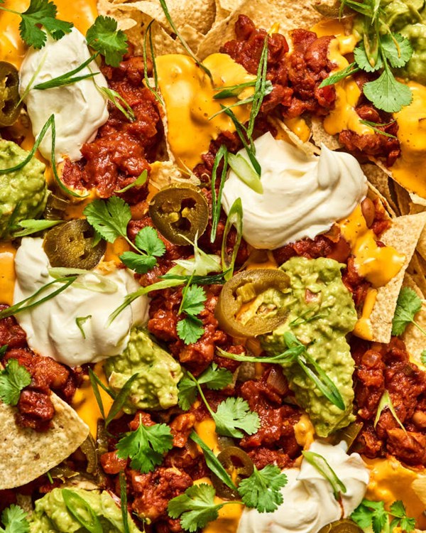 Vegetarian chili cheese nachos