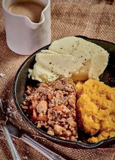 Vegetarian haggis & whisky sauce