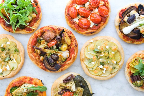 Vegetarian mini pizza della Sicilia