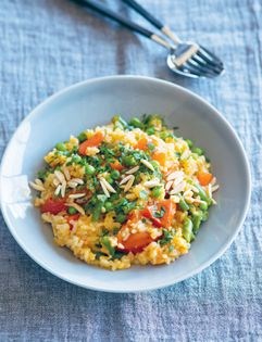 Vegetarian paella