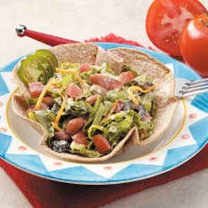 Vegetarian taco salad