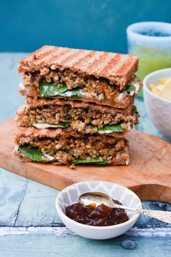 Veggie haggis and onion chutney toasties