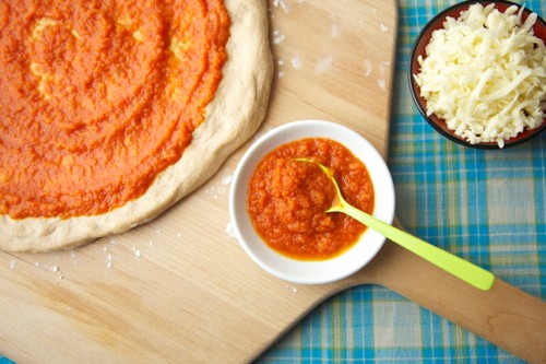 Veggie-heavy pizza sauce