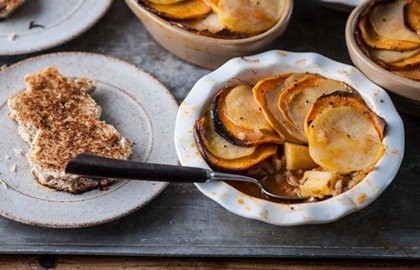 Veggie Lancashire hotpots with snowman toasties