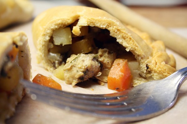 Veggie sausage 'Cornish' pasty