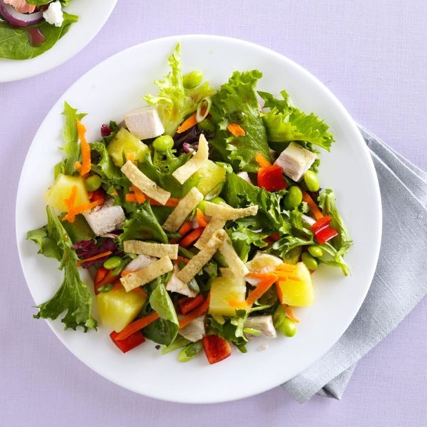 Veggie-sesame chicken salad