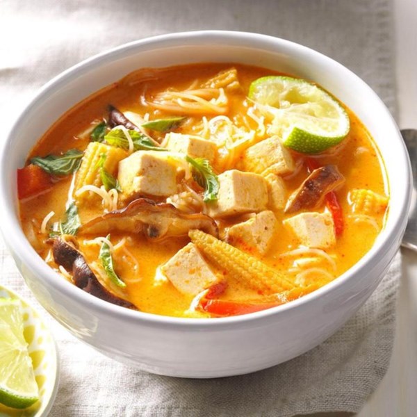 Veggie Thai curry soup