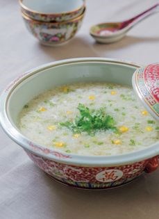 Velvet chicken corn soup