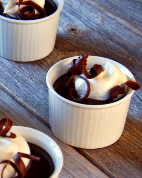 Velvety chocolate pudding